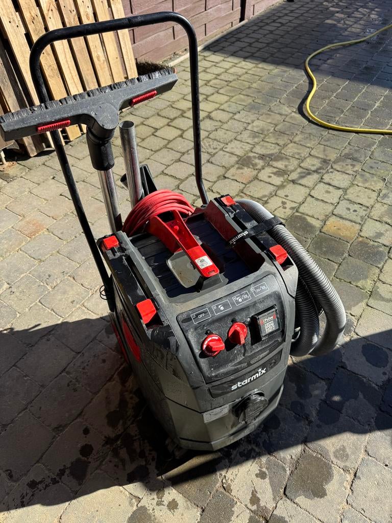 Aspirateur starmix Ipulse L1635, Bricolage & Construction, Enlèvement, Comme neuf