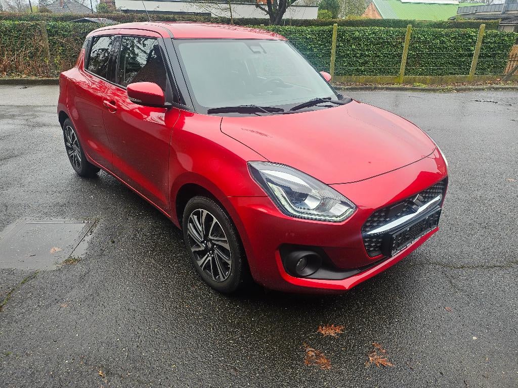 SUZUKI SWIFT AUTOMATIQUE, Auto's, Suzuki, Stof, 4 cilinders, Swift, Bedrijf