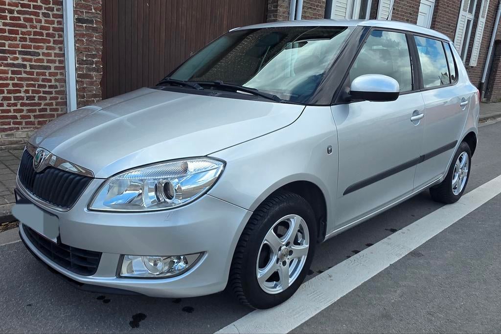 Skoda Fabia 1.2i 109.000km, Autos, Achat, Boîte manuelle, Noir, 5 portes