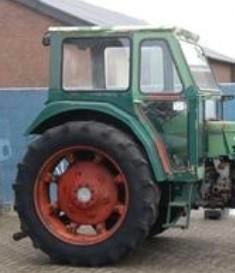 Gezocht tractor deutz cabine voor een 7006 van 1972, Zakelijke goederen, Landbouw | Tractoren, Ophalen
