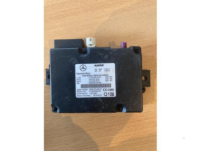 Module téléphone d'un Mercedes E-Klasse, Autos : Pièces & Accessoires, Électronique & Câbles, Mercedes-Benz, Utilisé, 3 mois de garantie