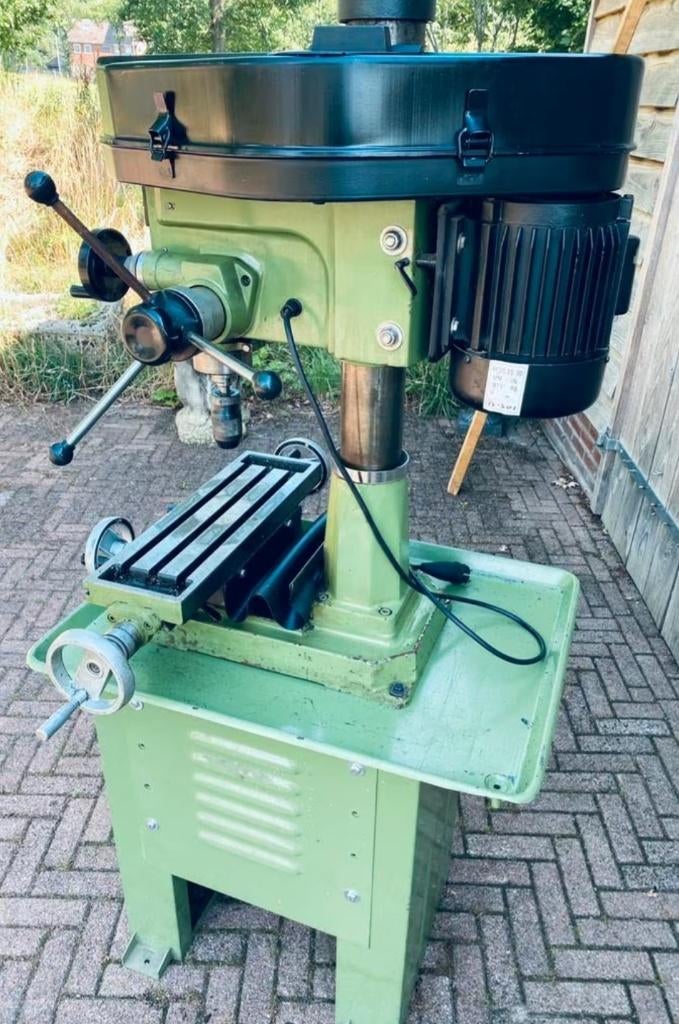 Freesmachine metaal, Doe-het-zelf en Bouw, Gereedschap | Freesmachines, Ophalen, Gebruikt, Elektrisch, Bovenfrees