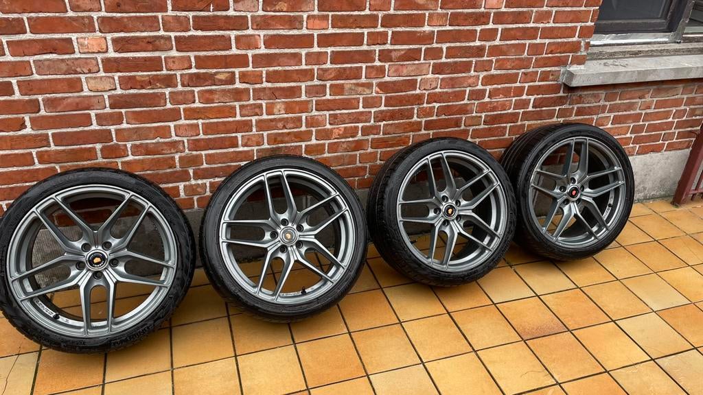 Uniroyal Vossen velgen 215/40 R17, Autos : Pièces & Accessoires, Pneus & Jantes, Enlèvement, Jante(s)