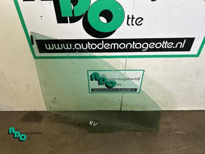 Vitre portière 4portes avant droite d'un Alfa Romeo Giuliet, -, 3 mois de garantie, Utilisé, Alfa Romeo