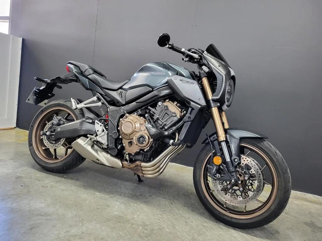 Honda CB 650 R neoretro met heerlijke viercilinder, Motoren, Bedrijf, Meer dan 35 kW, Overig, 650 cc