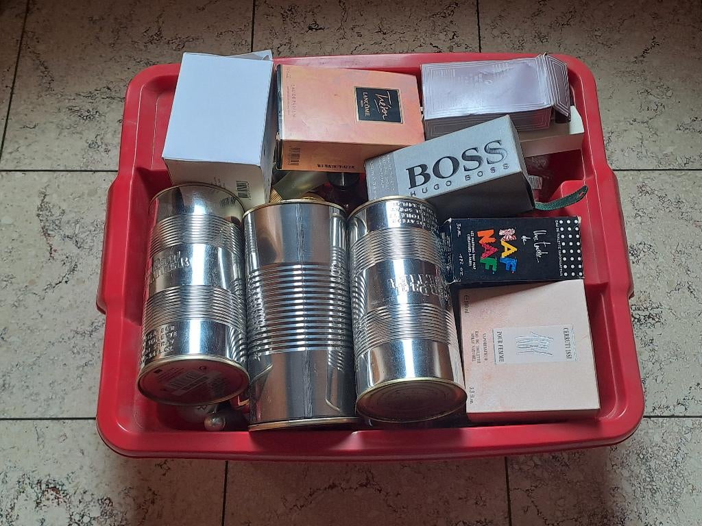 Flacons parfum vides 0,7€ pièce, Collections, Parfums, Utilisé, Bouteille de parfum, Enlèvement