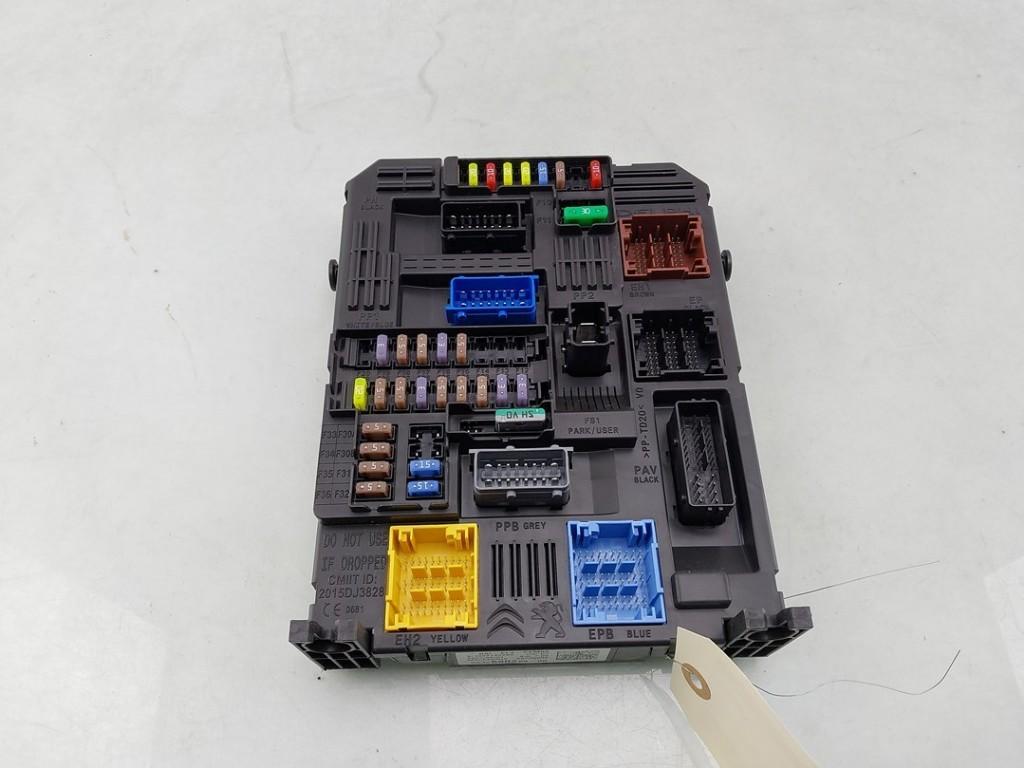 COMPUTER BODY CONTROL Opel Vivaro (|9832880280|1681051380|), Auto-onderdelen, Gebruikt, Opel