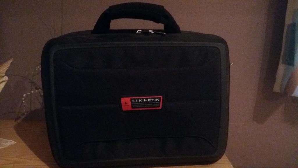 INFORMATIQUE, Enlèvement