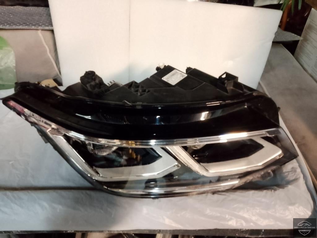 Phare droit IQ Light pour VW Tiguan 5NA Facelift 5NB941082G, Autos : Pièces & Accessoires, Volkswagen, Volkswagen AG, Vw@volkswagen.de