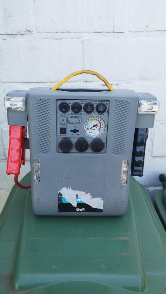 Auto Starter, banden compressor in 1, Ophalen, Gebruikt