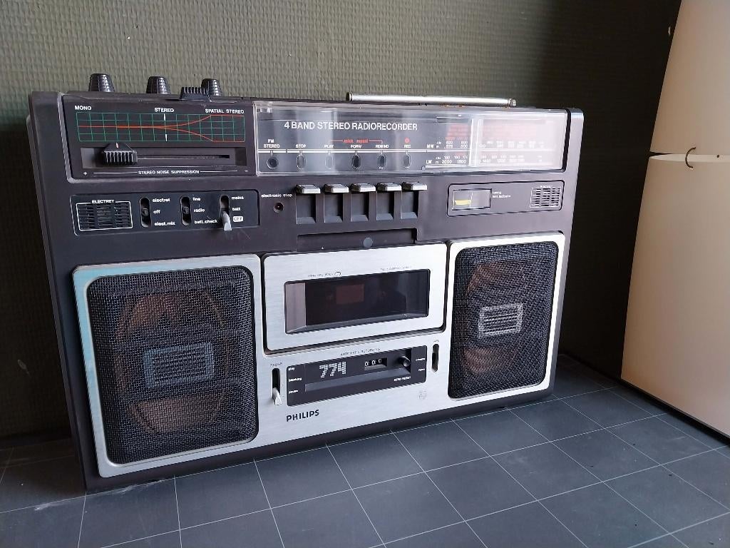 vintage draagbare radio cassette speler, Ophalen of Verzenden, Audio en Video
