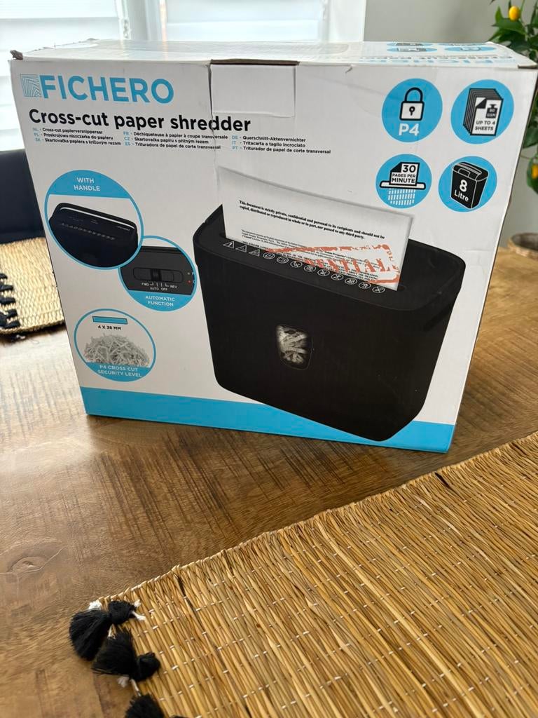 Dechicteuse papier, Informatique & Logiciels, Ordinateurs de bureau, Enlèvement, Comme neuf