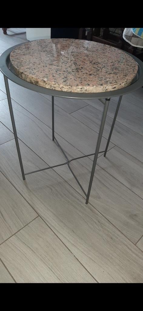 Table d appoint avec marbre, Enlèvement