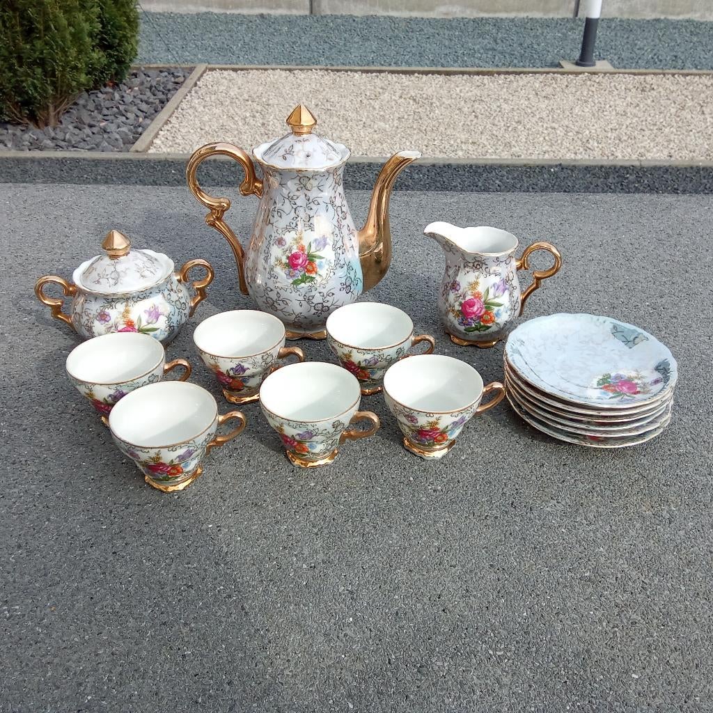 MOKKA SERVIESJE WIT, Ophalen of Verzenden