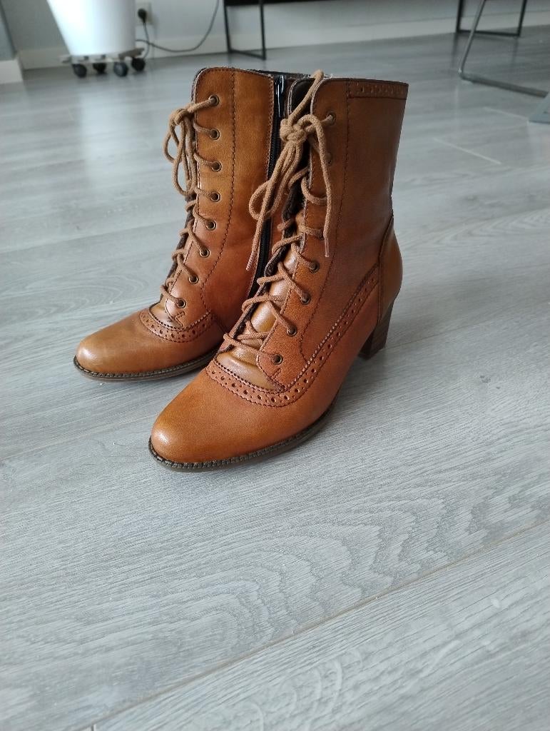 Veterlaarsjes maat 37, Ophalen, Overige kleuren, Lage of Enkellaarzen, Zo goed als nieuw