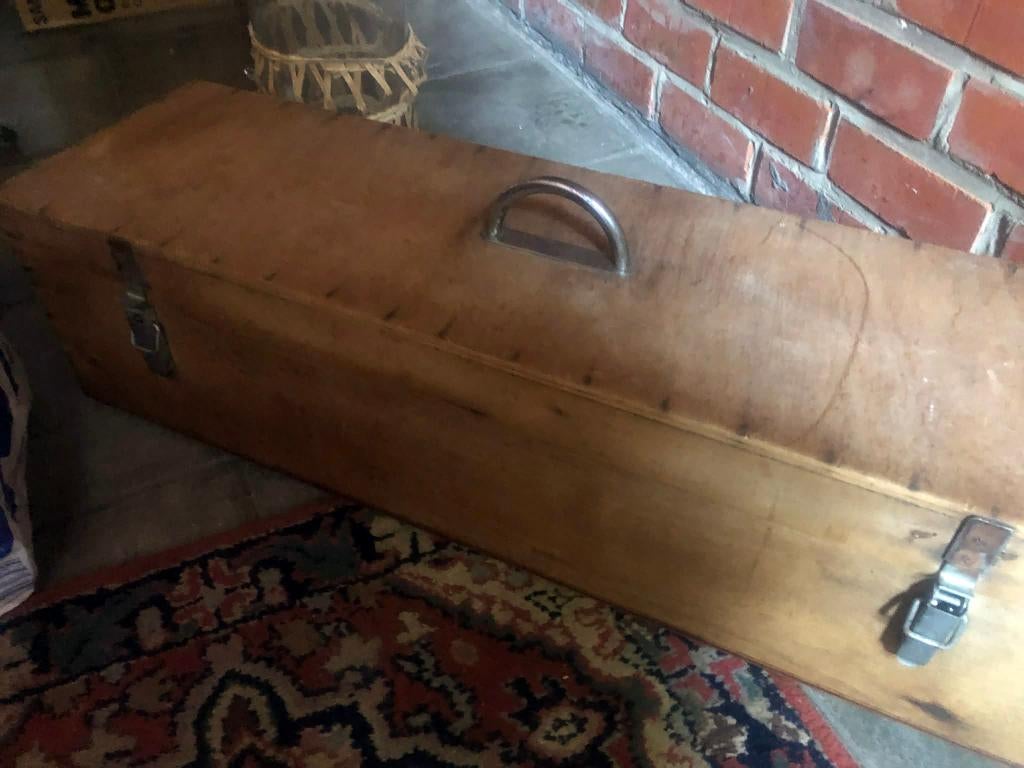 caisse bois Force Aérienne industriel Militaria, Maison & Meubles, Armoires | Casiers, Utilisé, Enlèvement