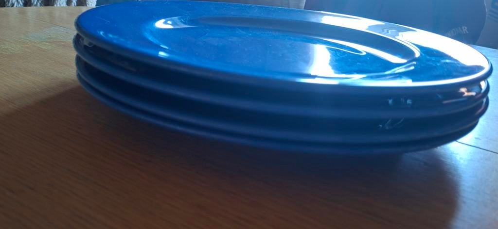4 assiettes plates grandes 28cm