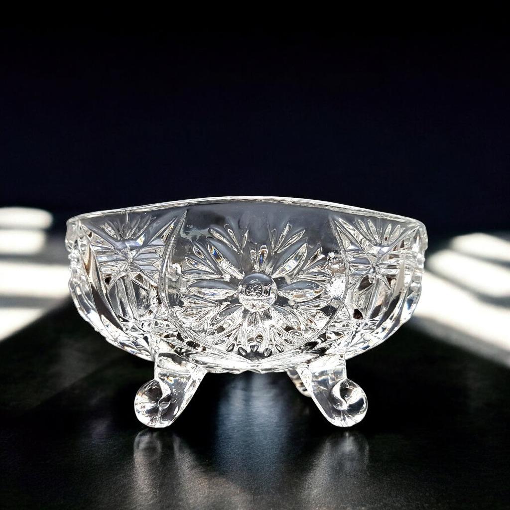 Bonbonnière en cristal vintage avec pieds, Enlèvement ou Envoi