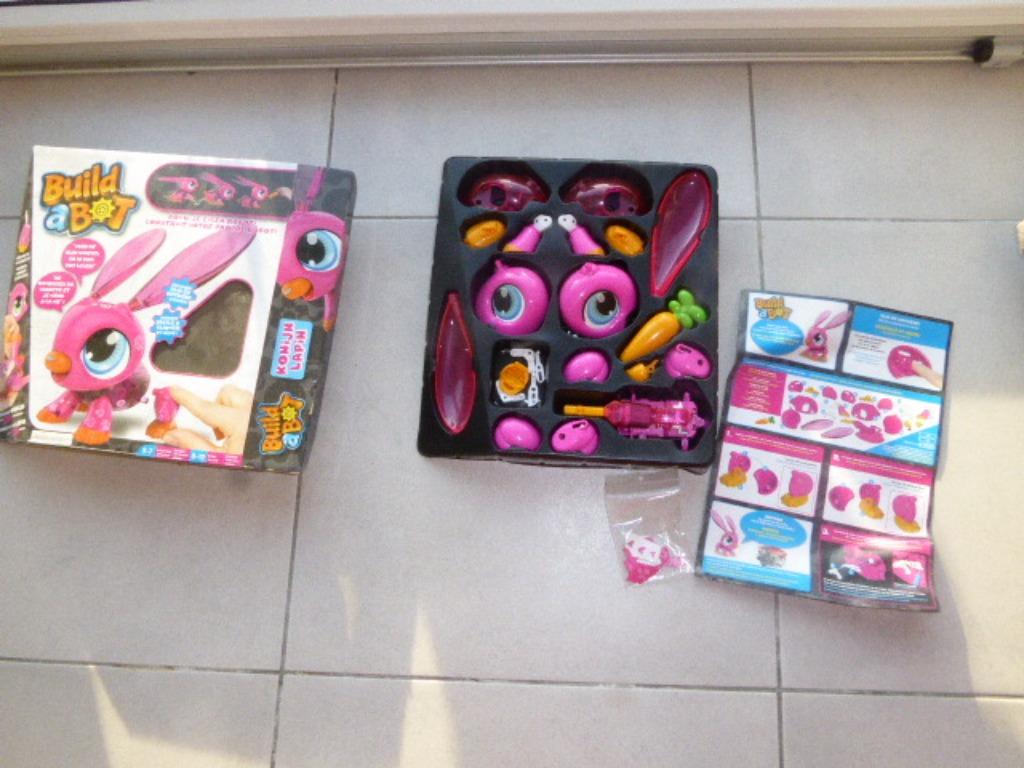 Maak je eigen robot konijn, Enlèvement ou Envoi, Utilisé, Puzzles