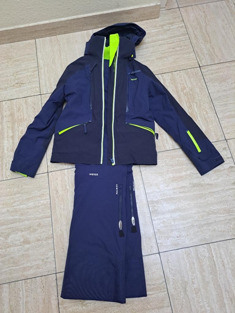 Ski jas + broek - 12 jaar, Ophalen, Jongen of Meisje, Zo goed als nieuw, Setje