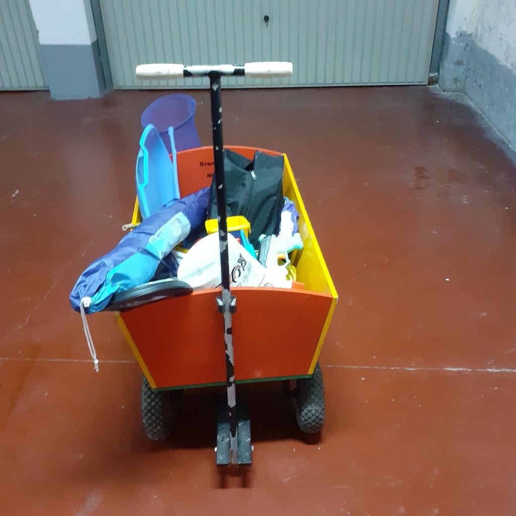 Houten bolderkar (zonder inhoud), Enlèvement, Utilisé