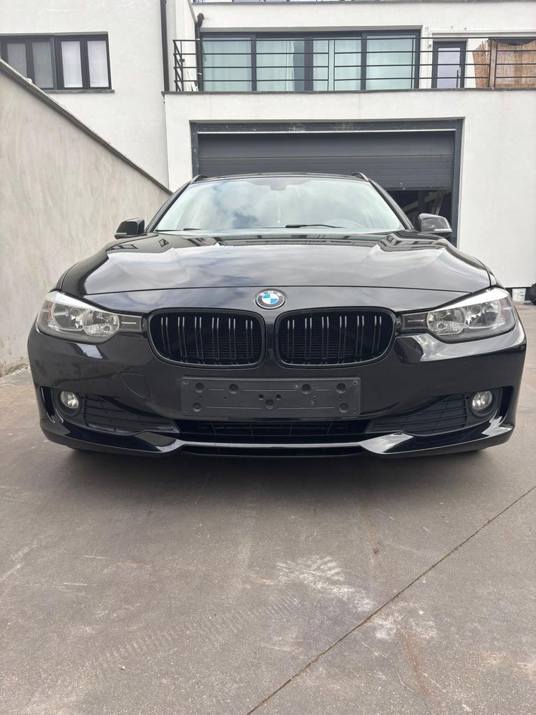Bmw 318d 2015 automatique 165 000 km, Autos, Cuir, Euro 5, Achat, Noir