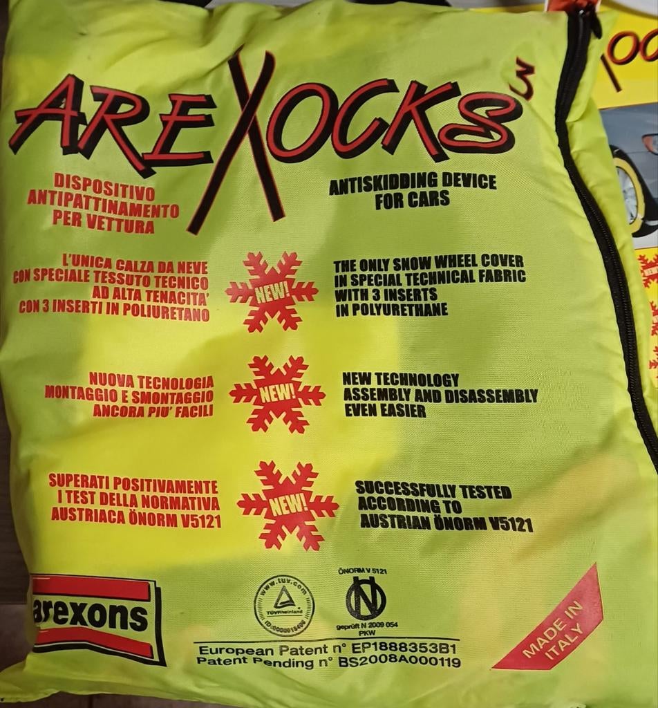 CHAUSSETTES À NEIGE ANTIDÉRAPANTES AREXOCKS pour voitures. 2, Autos : Divers, Autos divers Autre, Enlèvement ou Envoi