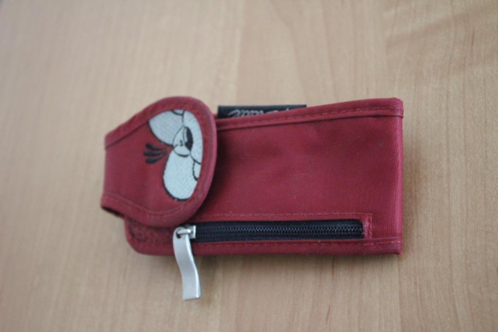 Bordeaux GSM tasje / zakje -- Diddl, Verzamelen, Ophalen of Verzenden, Diddl, Zo goed als nieuw, Overige typen