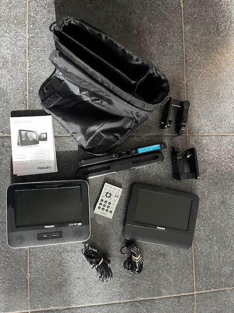 Draagbare Philips DVD spelers (2) voor in de auto, Dvd-speler, Philips, Gebruikt, Draagbaar