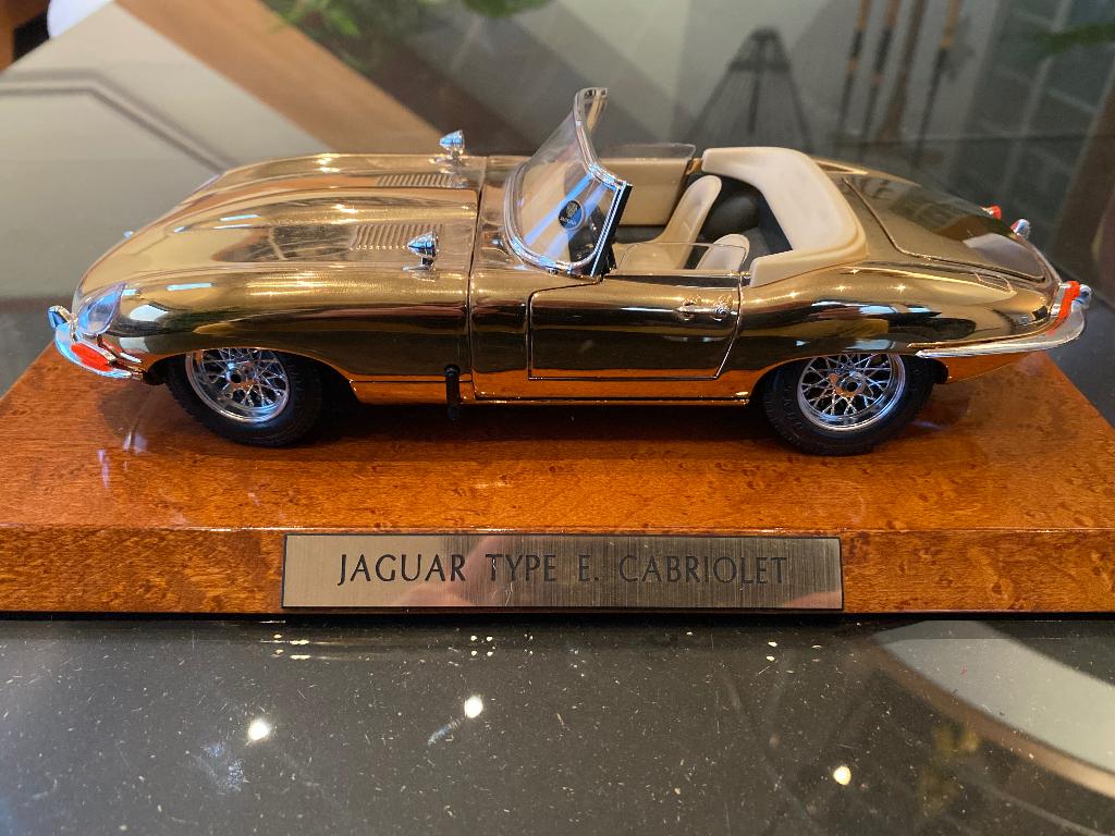Gold Jaquar Type - E cabriolet, Verzenden, Nieuw, Overige typen, Schaal 1:24