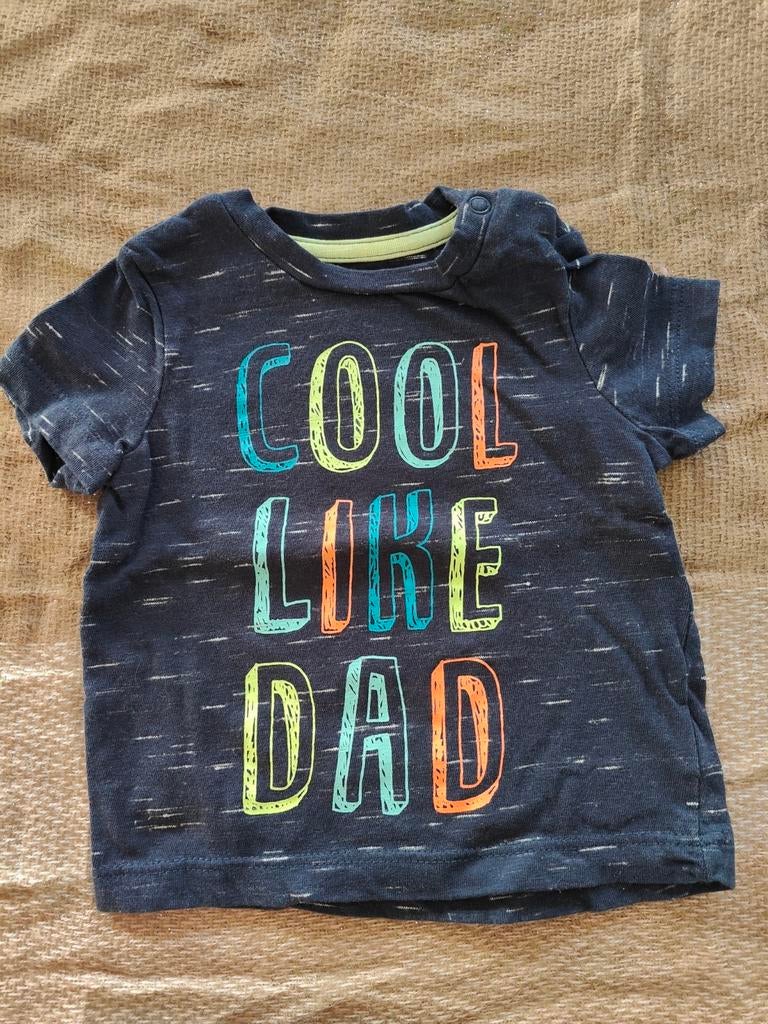 T-shirt, Kinderen en Baby's, Babykleding | Maat 68, C&A, Ophalen of Verzenden, Zo goed als nieuw, Jongetje