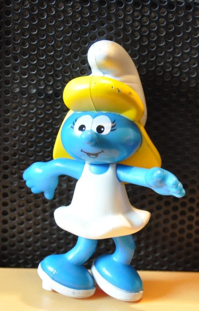 figurine schtroumpfette (14), Verzamelen, Smurfen, Gebruikt, Poppetje, Figuurtje of Knuffel, Smurfin, Ophalen of Verzenden