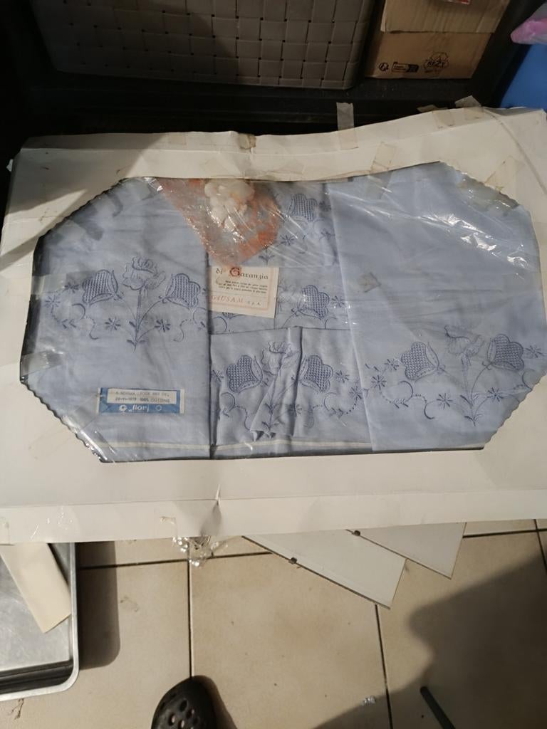 Ancienne parure de lit, Enfants & Bébés, Chambre d'enfant | Linge de lit, Enlèvement, Bleu