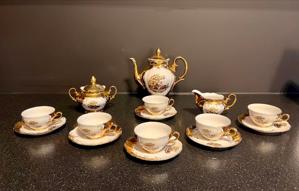 Service à thé en porcelaine, Enlèvement ou Envoi