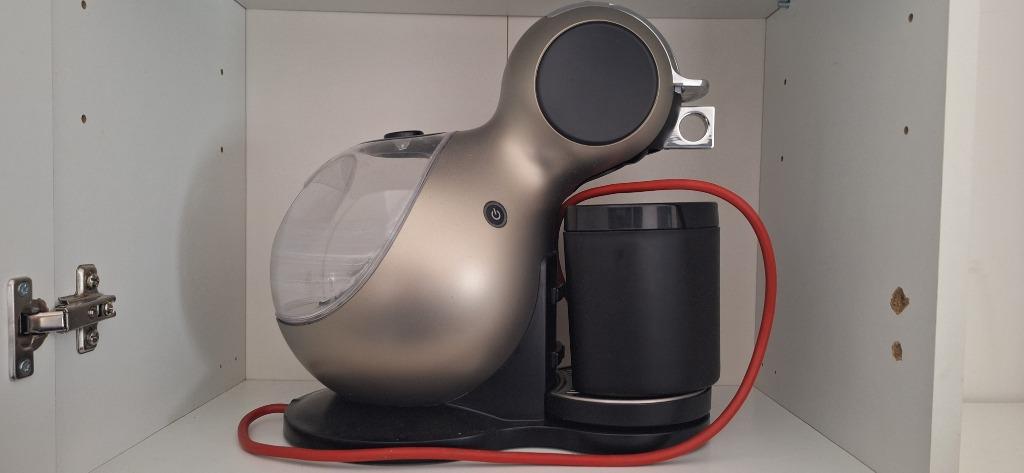 Krups Dolce gusto automatique, Electroménager, Réservoir d'eau amovible, Dosettes et capsules de café, 1 tasse, Comme neuf