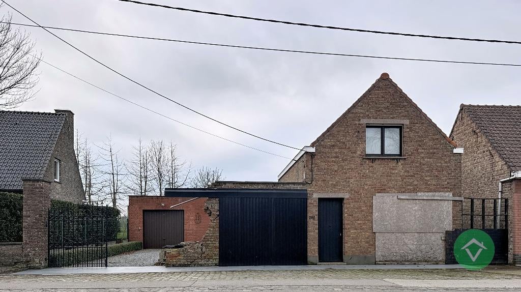 Alleenstaande woning met vele mogelijkheden te Ichtegem, Province de Flandre-Occidentale, Ichtegem, Jusqu'à 200 m², 3 pièces