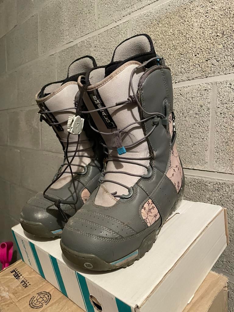 Boots burton emrald taille 39, Enlèvement ou Envoi