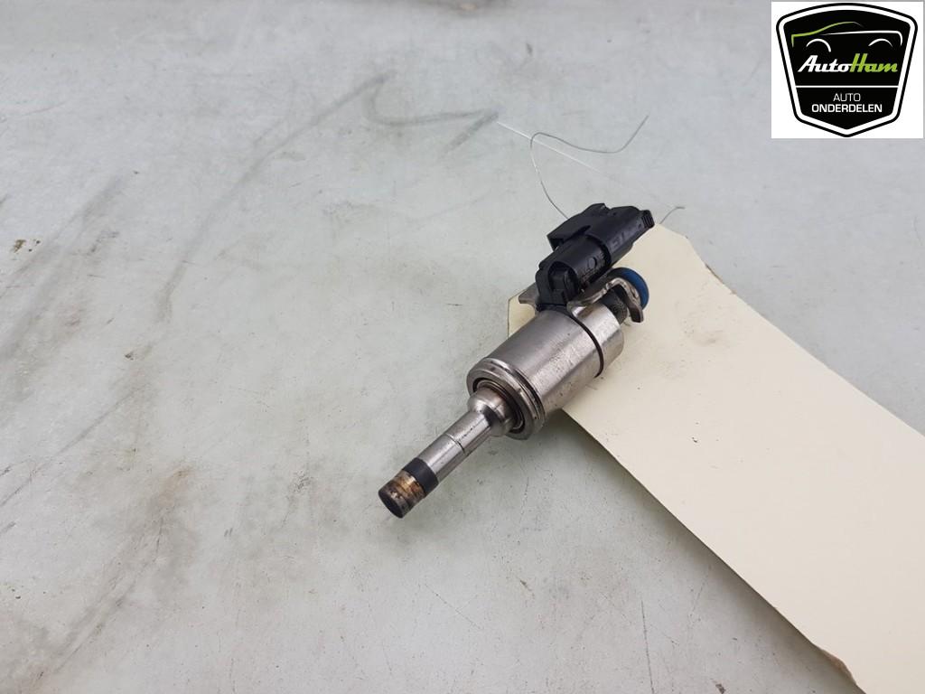 INJECTOR BRANDSTOF Ford Fiesta 7 (|2272868|J1BG9F593AA|), Auto-onderdelen, Gebruikt, Henry-Ford-Straße  1
50735  Köln, DE, Ford-Werke GmbH