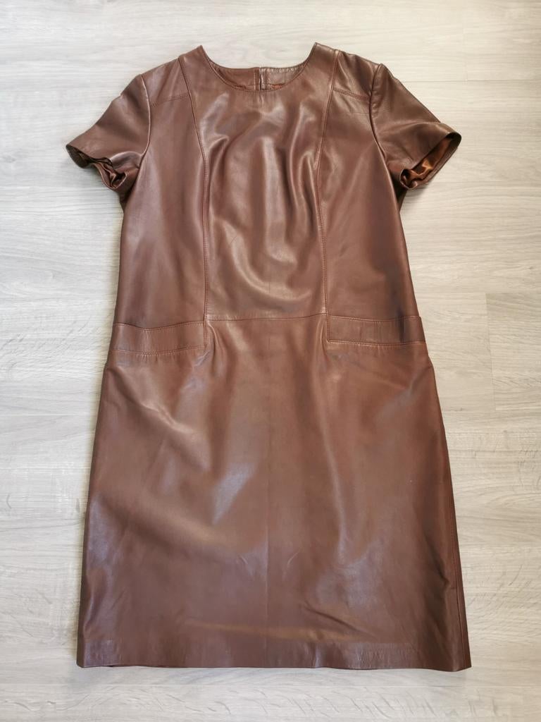 Lederen jurk Caroline Biss - maat 42, Bruin, Maat 42/44 (L), Ophalen of Verzenden, Gedragen