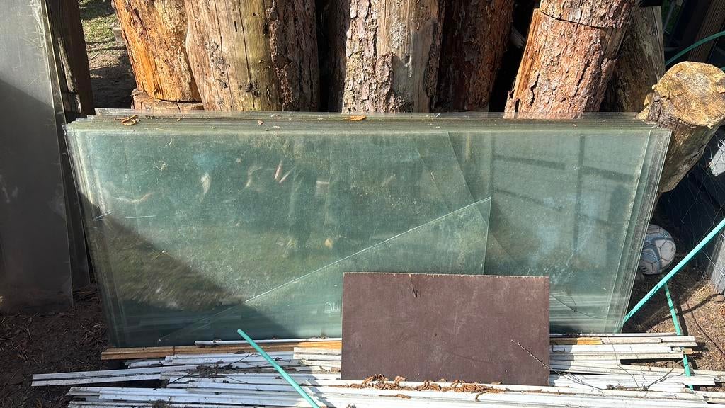 Serre glas, Ophalen, Zo goed als nieuw