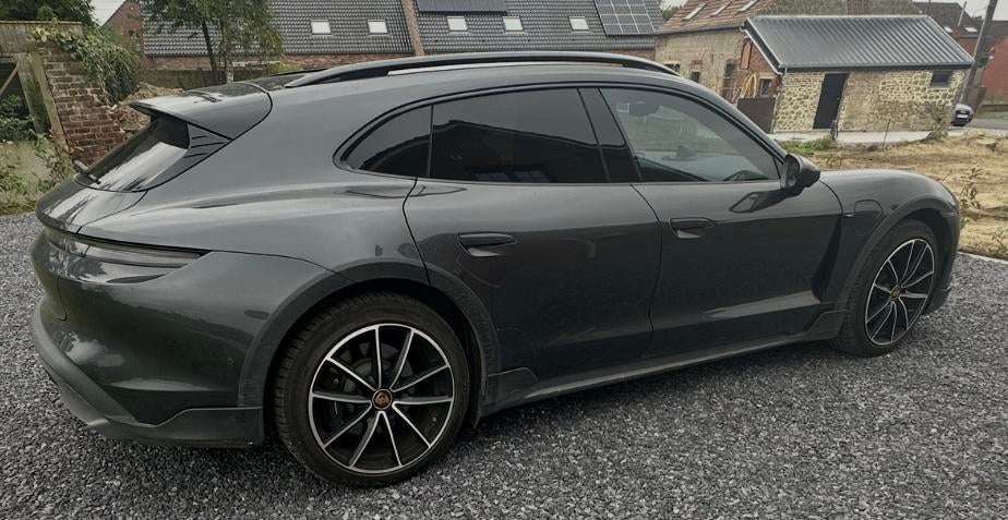 Jantes 20’ + pneus - Porsche Taycan, Pneus et Jantes, 245 mm, Pneus été, Enlèvement