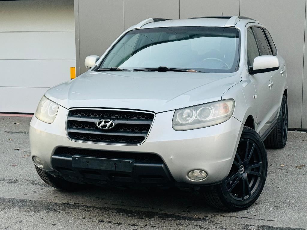 Hyundai santa fe 2.2crdi airco cruise control leder, Autos, Argent ou Gris, 110 kW, Entreprise, Boîte manuelle