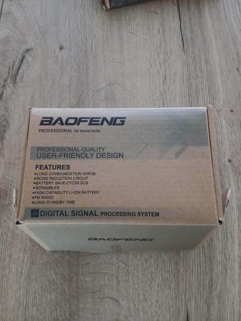 Baofeng zender, Telecommunicatie, Ophalen, Gebruikt, Zender