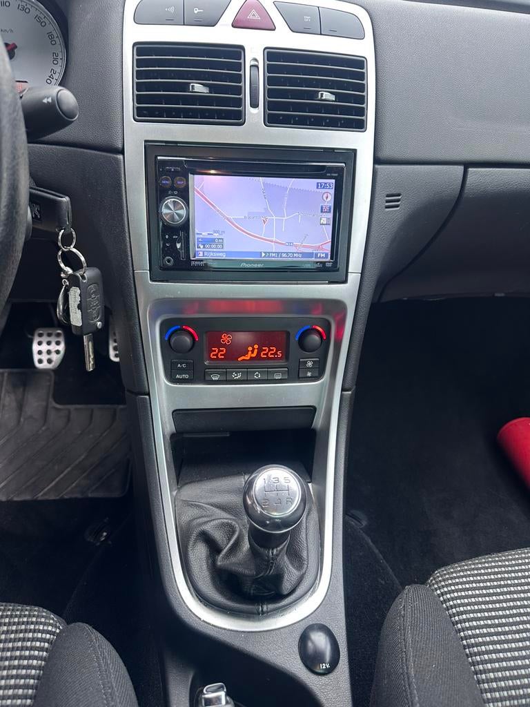 Peugout 307, Auto's, Peugeot, Voorwielaandrijving, 4 zetels, Stof, 4 cilinders