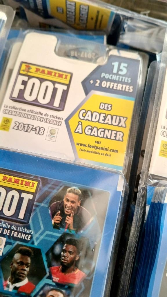 blister panini foot 2017 rare 17 pochettes, Enlèvement, Neuf, Autocollant