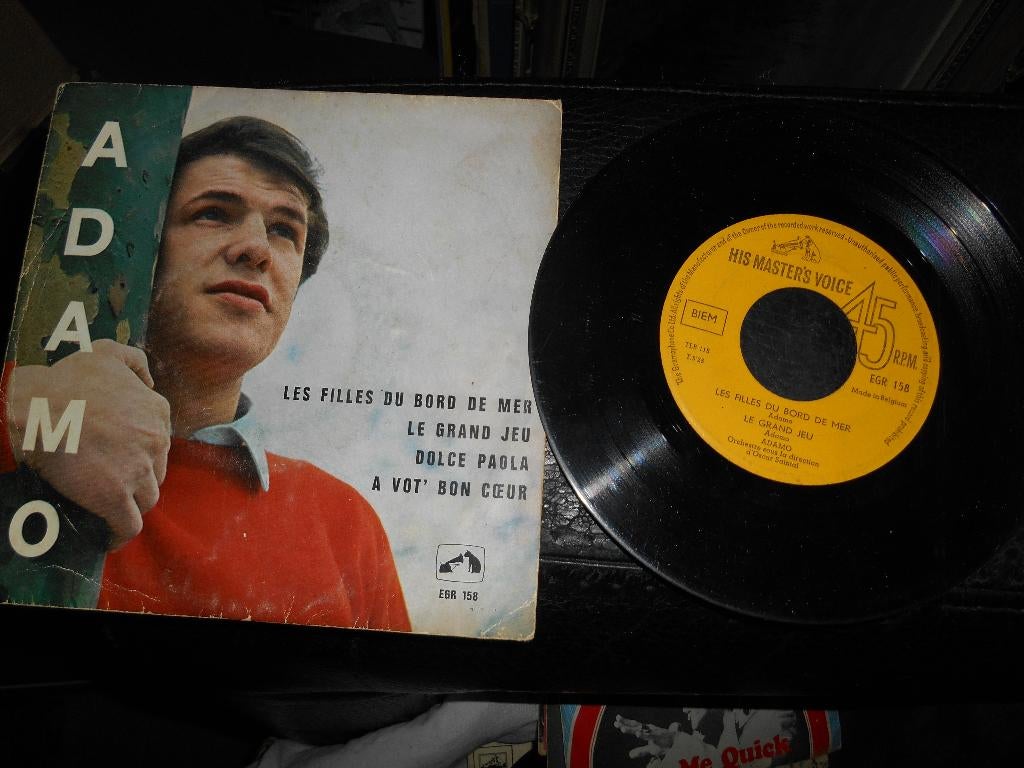 45T 4 pistes ADAMO "les filles du bord de mer", CD & DVD, Enlèvement ou Envoi