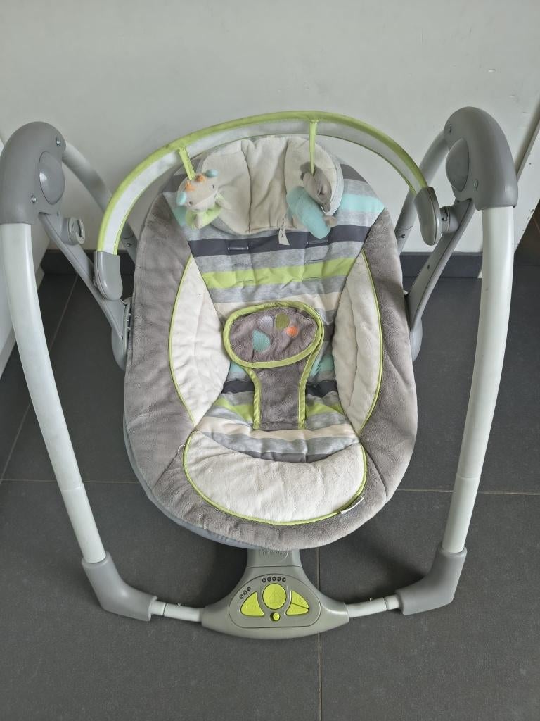 Schommelstoel merk Ingenuity, Kinderen en Baby's, Wipstoeltjes, Verstelbaar, Schommelstoel, Zo goed als nieuw, Ophalen
