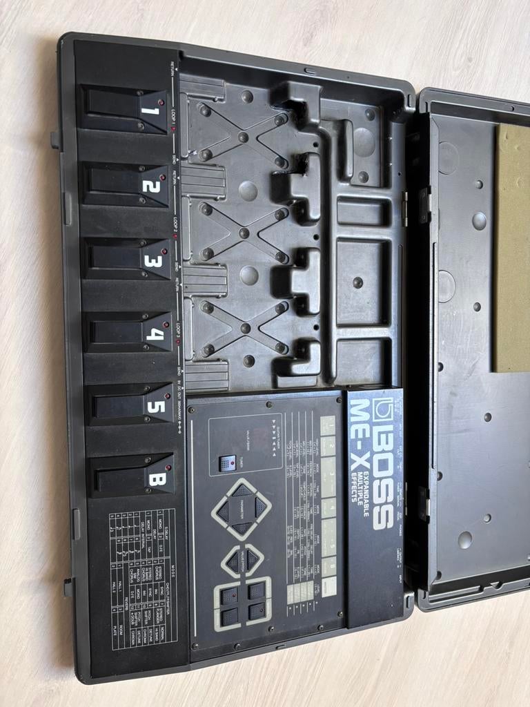 Boss me-x late 90’s gtr fx, Muziek en Instrumenten, Ophalen, Zo goed als nieuw