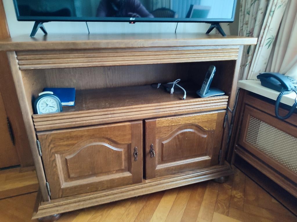 Meuble TV, Enlèvement