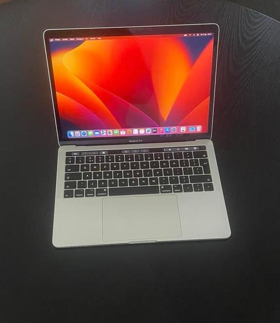 Apple Macbook Pro - TouchBar - 512GB SSD - In nette staat, MacBook Pro, 8 GB, 13 inch, 512 GB